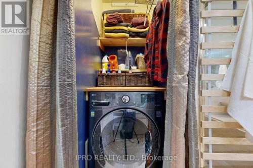 Ph2 - 130 Carlton Street, Toronto, ON - Indoor Photo Showing Laundry Room