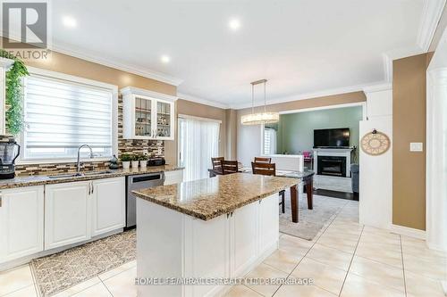 139 Haymer Drive, Vaughan, ON - Indoor Photo Showing Kitchen With Double Sink