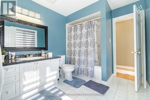 139 Haymer Drive, Vaughan, ON - Indoor Photo Showing Bathroom