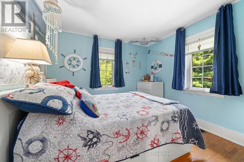 2643 Buckhorn Road, Smith-Ennismore-Lakefield, ON - Indoor Photo Showing Bedroom
