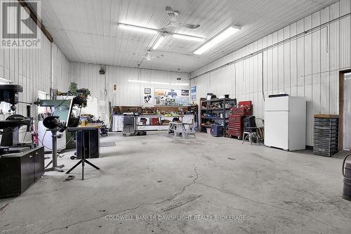 15099 Sixteen Mile Road, Middlesex Centre, ON - Indoor Photo Showing Garage