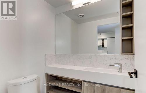 2501 - 319 Jarvis Street S, Toronto, ON - Indoor Photo Showing Bathroom