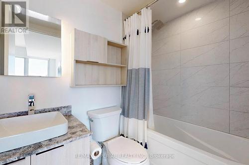 2409 - 501 Yonge Street, Toronto, ON - Indoor Photo Showing Bathroom