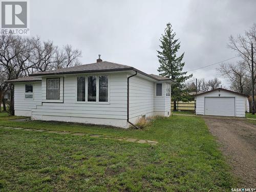 245 1St Avenue, Mankota, SK - Outdoor With Exterior