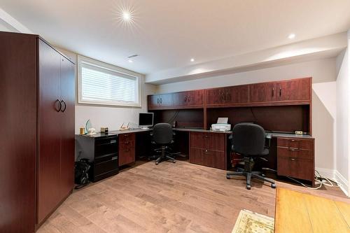 Large Finished LL offers numerous options! - 2061 Maria Street|Unit #16, Burlington, ON - Indoor Photo Showing Office