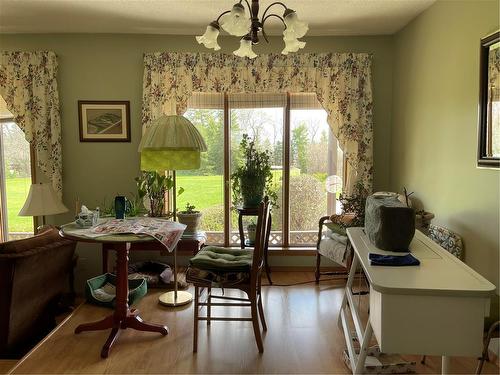 Swan River, Manitoba - Indoor Photo Showing Dining Room