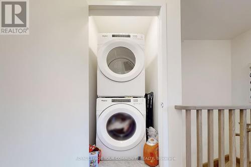 145 Rattenbury Road, Vaughan, ON - Indoor Photo Showing Laundry Room