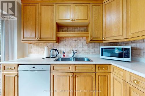 1088 Atwater Avenue, Mississauga, ON - Indoor Photo Showing Kitchen With Double Sink