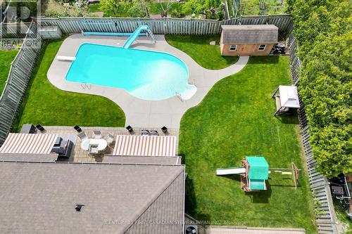 19 Thirlmere Road, London, ON - Outdoor With In Ground Pool With Backyard