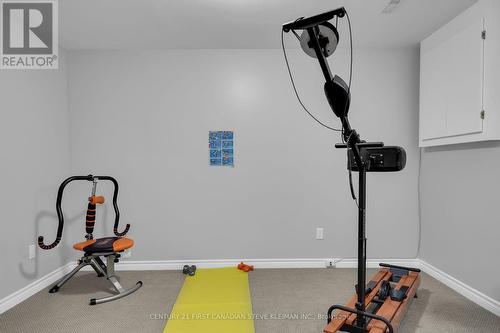 19 Thirlmere Road, London, ON - Indoor Photo Showing Gym Room