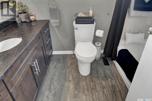 2310 Mahony Crescent, Regina, SK - Indoor Photo Showing Bathroom