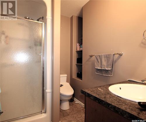 54 Whitesand Drive, Yorkton, SK - Indoor Photo Showing Bathroom