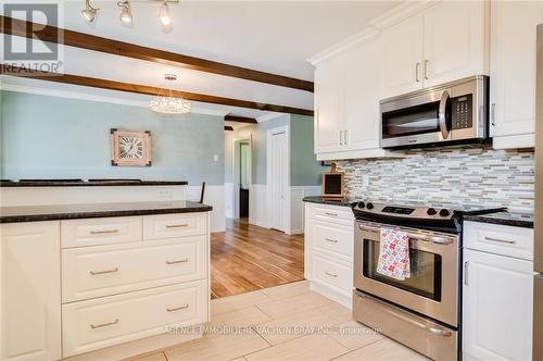 21410 County Rd 10 Road, Alexandria, ON - Indoor Photo Showing Kitchen With Upgraded Kitchen