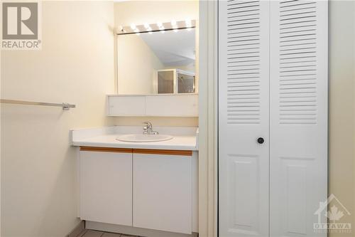 Ensuite bath - 960 Teron Road Unit#902, Kanata, ON - Indoor Photo Showing Bathroom