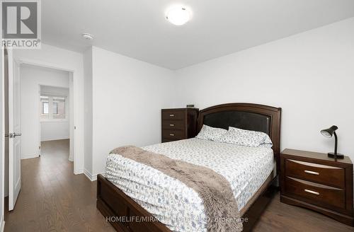 5190 Viola Desmond Drive, Mississauga, ON - Indoor Photo Showing Bedroom
