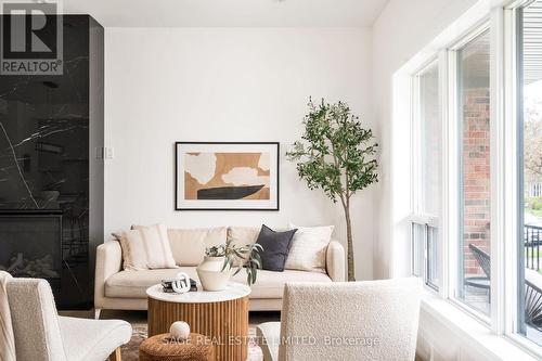 56 Rayside Drive, Toronto, ON - Indoor Photo Showing Living Room