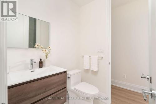 56 Rayside Drive, Toronto, ON - Indoor Photo Showing Bathroom