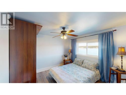 6627 Mcnolty Road, 100 Mile House, BC - Indoor Photo Showing Bedroom