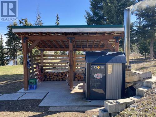 6627 Mcnolty Road, 100 Mile House, BC - Outdoor