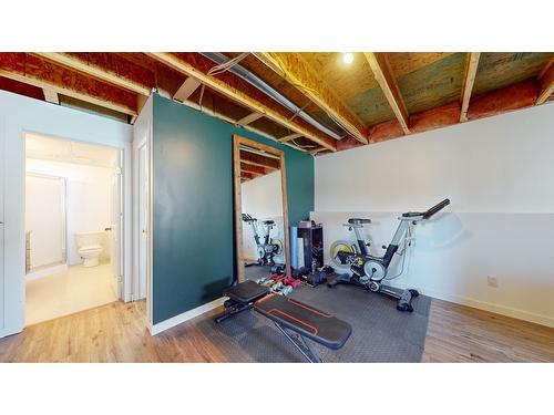 725 Rosa Drive S, Cranbrook, BC - Indoor Photo Showing Gym Room