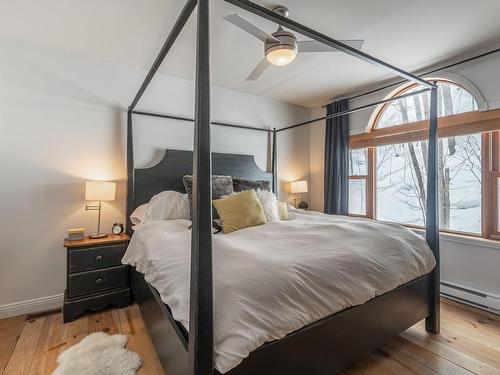 Chambre Ã Â coucher - 118 Rue Dicaire, Mont-Tremblant, QC - Indoor Photo Showing Bedroom