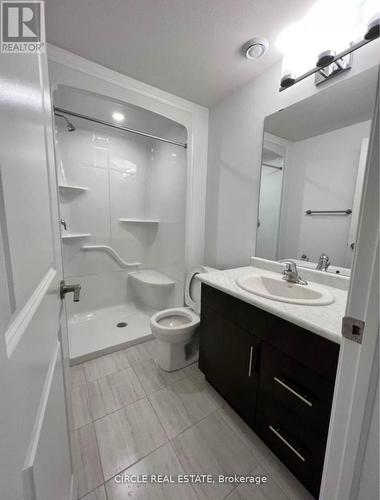 18 - 4552 Portage Road, Niagara Falls, ON - Indoor Photo Showing Bathroom