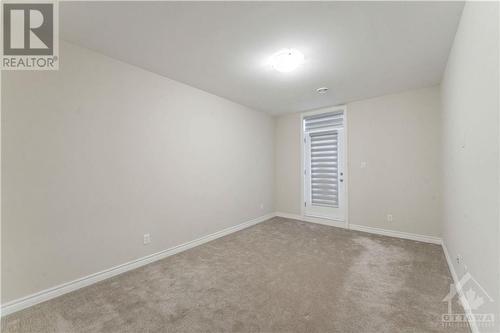 735 Dearborn Private Unit#D, Ottawa, ON - Indoor Photo Showing Other Room