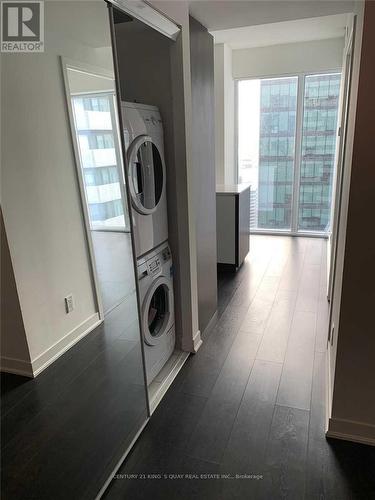 4410 - 88 Harbour Street, Toronto, ON - Indoor Photo Showing Laundry Room