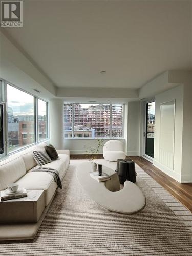 510 - 455 Wellington Street W, Toronto, ON - Indoor Photo Showing Living Room