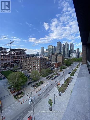 510 - 455 Wellington Street W, Toronto, ON - Outdoor With View