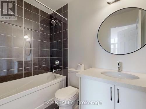 110 Belmont Drive, Clarington, ON - Indoor Photo Showing Bathroom