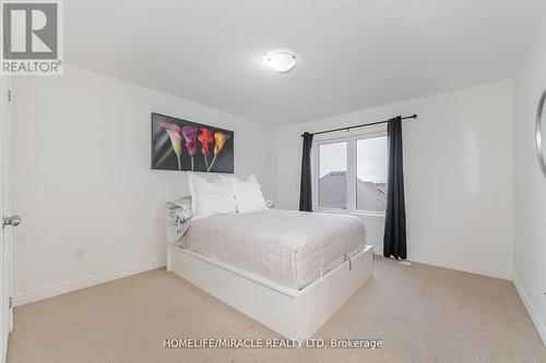 6 Aspen Hills Road, Brampton, ON - Indoor Photo Showing Bedroom