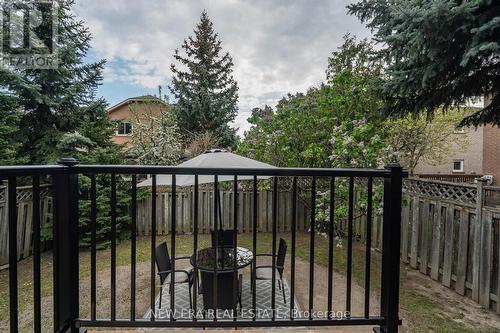 5380 Floral Hill Crescent, Mississauga, ON - Outdoor