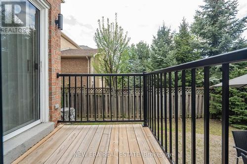 5380 Floral Hill Crescent, Mississauga, ON - Outdoor With Exterior