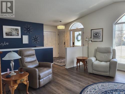 1309 Heidgerken Crescent, Humboldt, SK - Indoor Photo Showing Living Room
