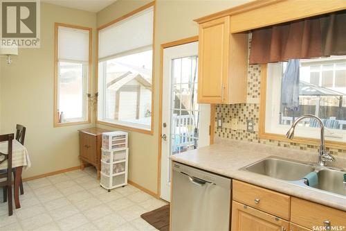 842 Schwarzfeld Place, Regina, SK - Indoor Photo Showing Kitchen With Double Sink