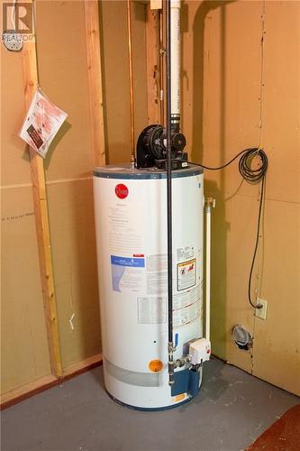 Gas water heater - rented - 728 Champlain Drive, Cornwall, ON - Indoor Photo Showing Basement