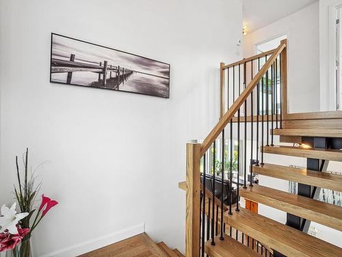 Escalier - 425 Rue Des Groseilliers, Otterburn Park, QC - Indoor Photo Showing Other Room