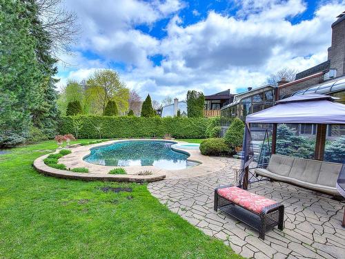 Piscine - 19 Rue St-Judes, Laval (Chomedey), QC - Outdoor With In Ground Pool
