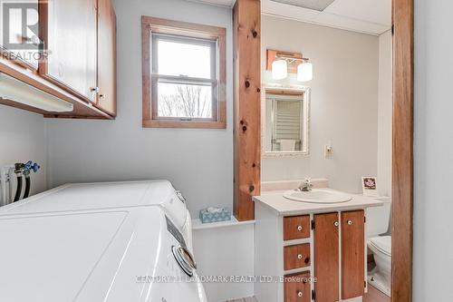 4669 Anderson Avenue, Ramara, ON - Indoor Photo Showing Laundry Room