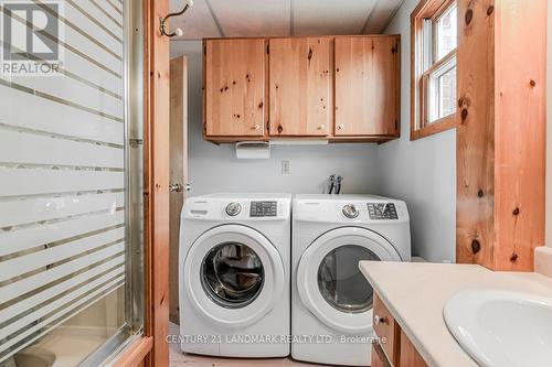 4669 Anderson Avenue, Ramara, ON - Indoor Photo Showing Laundry Room