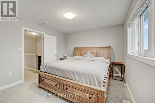 36 Canary Grass Boulevard, Hamilton, ON - Indoor Photo Showing Bedroom