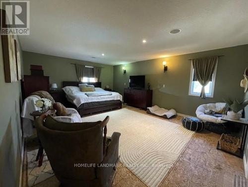 128 Southview Court, Woodstock, ON - Indoor Photo Showing Bedroom