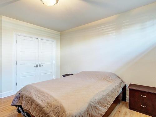Bedroom - 3745 Rue Joseph-Doutre, Montréal (Saint-Laurent), QC - Indoor Photo Showing Bedroom