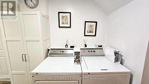 20 Airdrie Drive, Vaughan, ON -  Photo Showing Laundry Room