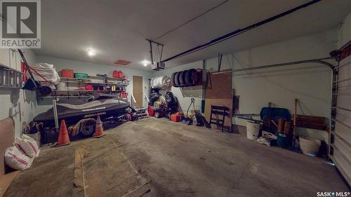 3348 Woodhams Drive E, Regina, SK - Indoor Photo Showing Garage