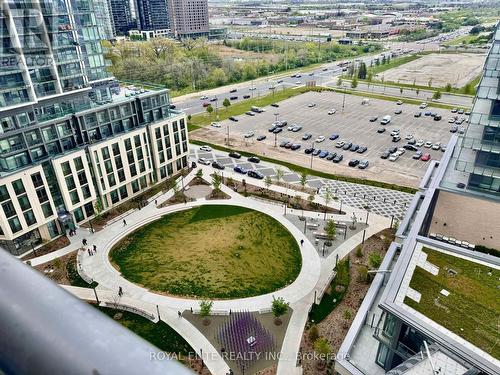 1610 - 1000 Portage Parkway, Vaughan, ON - Outdoor With View