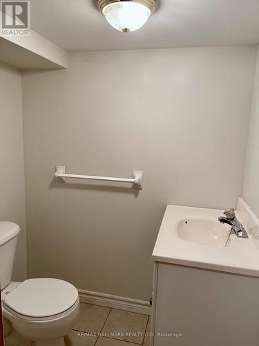 39 Joanith Drive, Toronto, ON - Indoor Photo Showing Bathroom