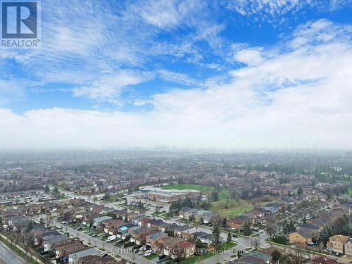 2311 - 7890 Bathurst Street W, Vaughan, ON - Outdoor With View
