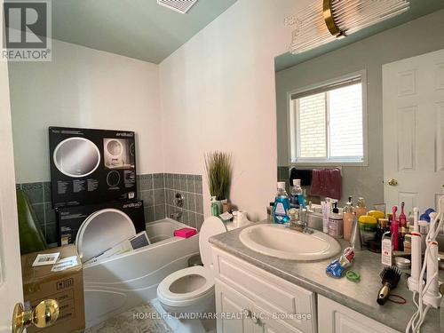 14 Crompton Drive, Barrie (Little Lake), ON - Indoor Photo Showing Bathroom